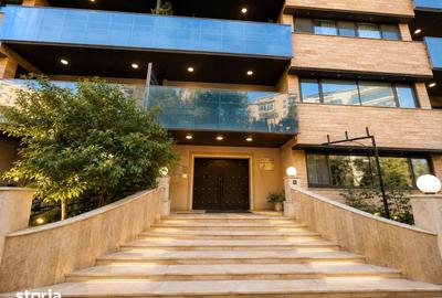 Apartament cu 4 camere în Băneasa