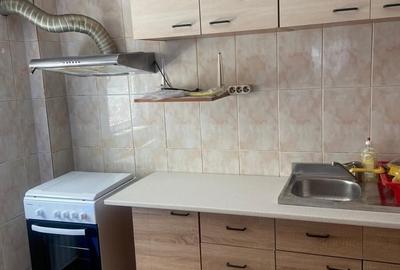 Apartament cu 3 camere decomandat în Drumul Taberei - 4