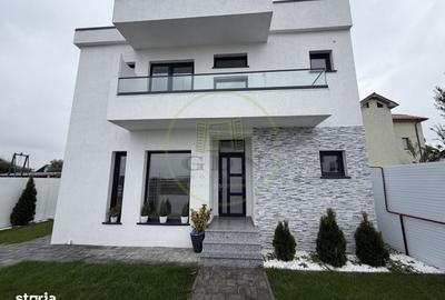 Casă cu 4 camere cu Teren 301 Mp în Cârcea