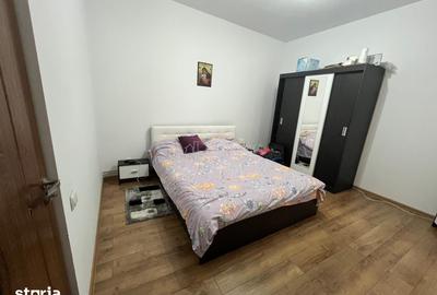 Casă cu 4 camere cu Teren 200 Mp în Central