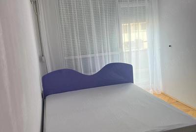 Apartament cu 3 camere decomandat în UTA - 8