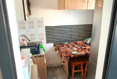 Garsonieră semidecomandată în Gară