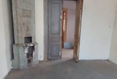 Casă individuală cu 9 camere cu Teren 655 Mp în Unirii - 10