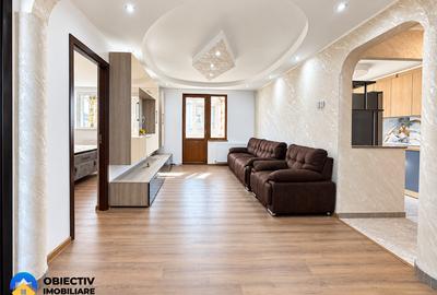 Apartament cu 4 camere decomandat în Mărăței