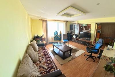 Apartament cu 3 camere decomandat în Unirii