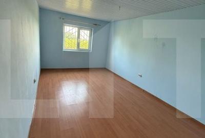 Casă cu 4 camere cu Teren 9600 Mp în Central - 4