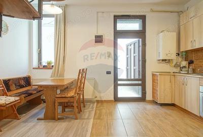 Apartament cu 3 camere decomandat, mobilat în Centrul Istoric - 3