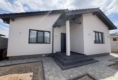 Casă cu 4 camere în Sântandrei - 4