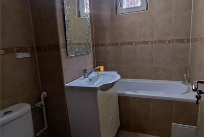 Apartament cu 3 camere decomandat, mobilat în Mărășești - 4
