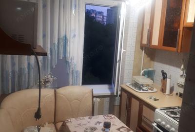 Apartament cu 3 camere decomandat în Colentina - 2