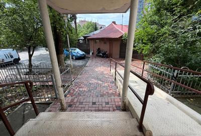 Apartament cu 3 camere semidecomandat în Titan - 14