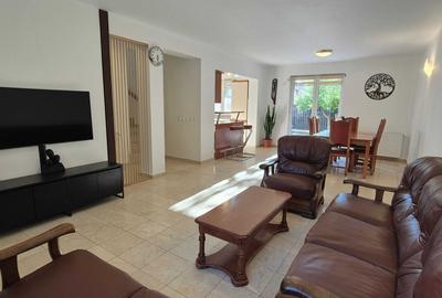 Casă cu 4 camere cu Teren 352 Mp în Central