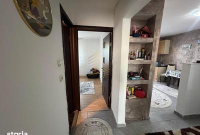 Apartament cu 2 camere decomandat în Vest