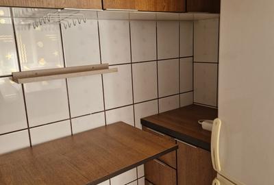 Garsonieră semidecomandată în CET - 5