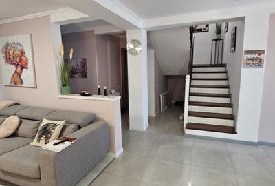 Casă cu 5 camere cu Canalizare în Brătianu - 3