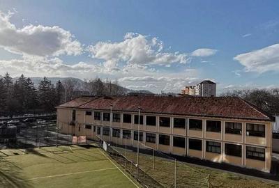Apartament cu 2 camere decomandat în Drumul Carului