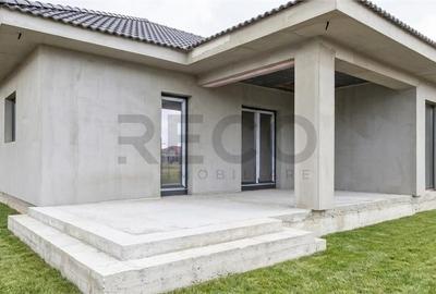 Casă cu 4 camere cu Teren 502 Mp în Sânmartin - 12