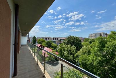 Apartament cu 3 camere decomandat în Vitan Mall
