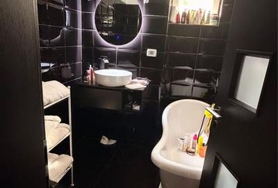 Apartament cu 3 camere decomandat în Mihai Bravu