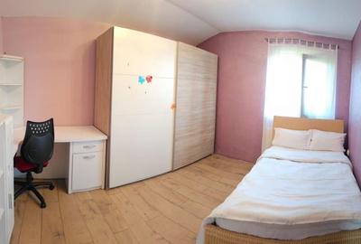 Casă cu 4 camere cu Teren 1070 Mp în Cătălina