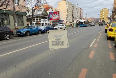 Apartament cu 3 camere decomandat în Vasile Aaron - 1