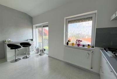 Apartament cu 3 camere decomandat, mobilat în Lipovei - 25