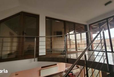 Casă cu Teren 2001 Mp în Central - 18