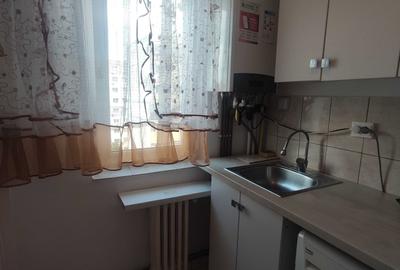 Garsonieră decomandată în Central - 5