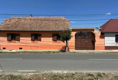 Casă cu 3 camere în Central
