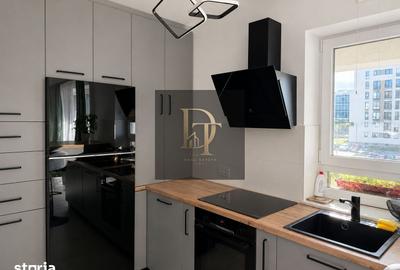 Apartament cu 2 camere decomandat în Tractorul