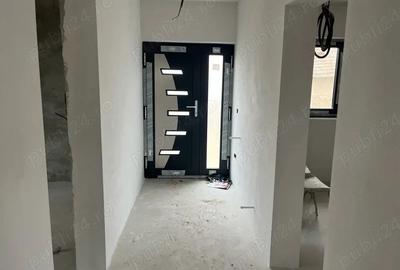 Casă cu 5 camere cu Teren 1000 Mp în Berteștii de Jos - 9