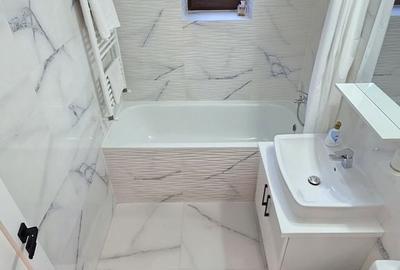 Apartament cu 2 camere decomandat în Central - 1