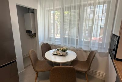 Apartament cu 2 camere decomandat, mobilat în Central - 3