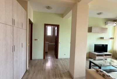 Apartament cu 3 camere semidecomandat în Zorilor - 10