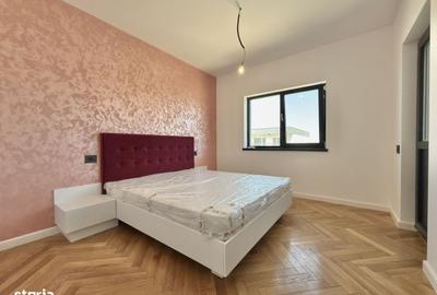 Casă cu 4 camere cu Teren 400 Mp în Central