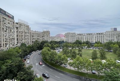 Apartament cu 3 camere în Decebal