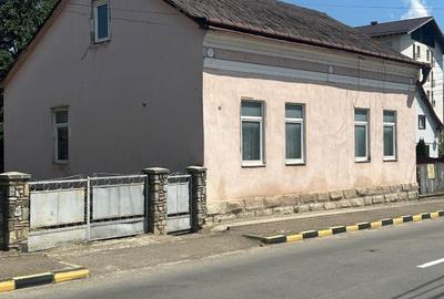 Casă cu 3 camere în Central