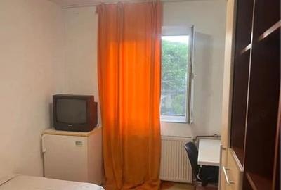 Garsonieră decomandată în Complex Studențesc