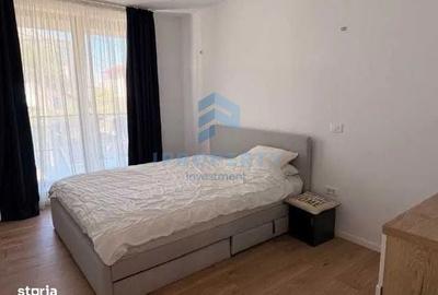Apartament cu 3 camere semidecomandat în Regie