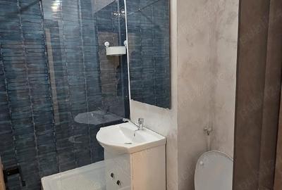Garsonieră semidecomandată în Titan