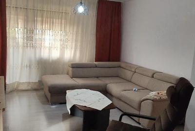 Apartament cu 3 camere semidecomandat în Central - 3