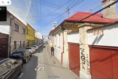 Garsonieră decomandată în Central - 1