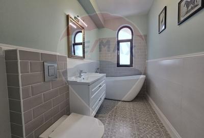 Casă cu 5 camere cu Teren 300 Mp în Ferme - 21