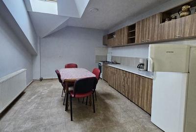 Apartament cu 3 camere decomandat în Iosia - 9