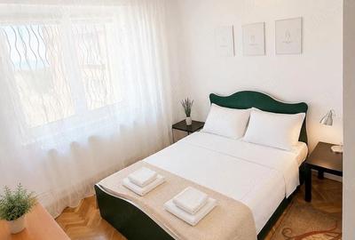 Apartament cu 3 camere decomandat în Griviței
