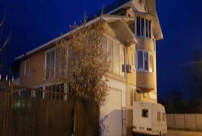 Casă cu 4 camere cu Teren 914 Mp în Zahana - 2