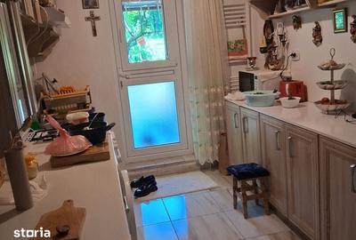 Apartament cu 3 camere nedecomandat în Tudor Vladimirescu - 1