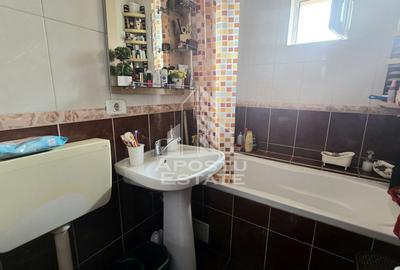 Apartament cu 2 camere decomandat în Torontalului - 5