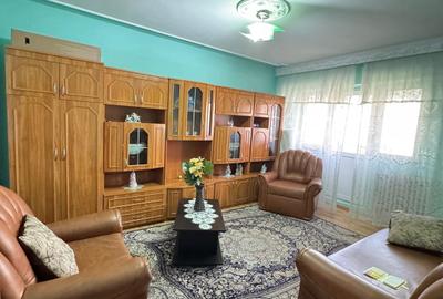 Apartament cu 3 camere decomandat în Dacia - 14