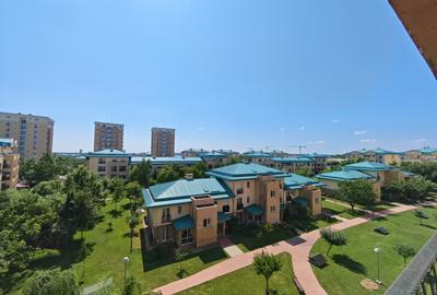 Apartament cu 3 camere semidecomandat în Ștefăneștii de Jos